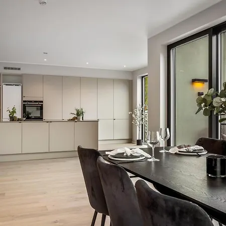 Luxurious Seafront W/free Parking * Bergen