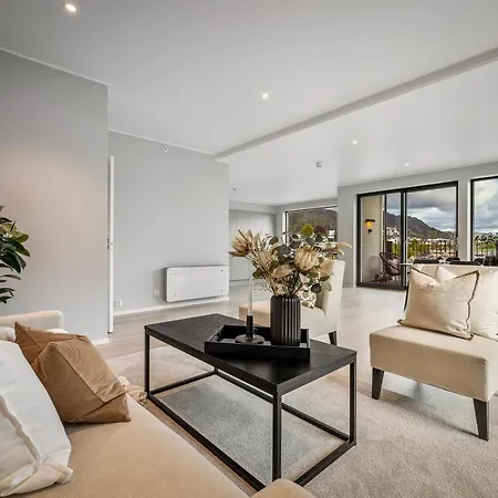 Daire Luxurious Seafront W/free Parking